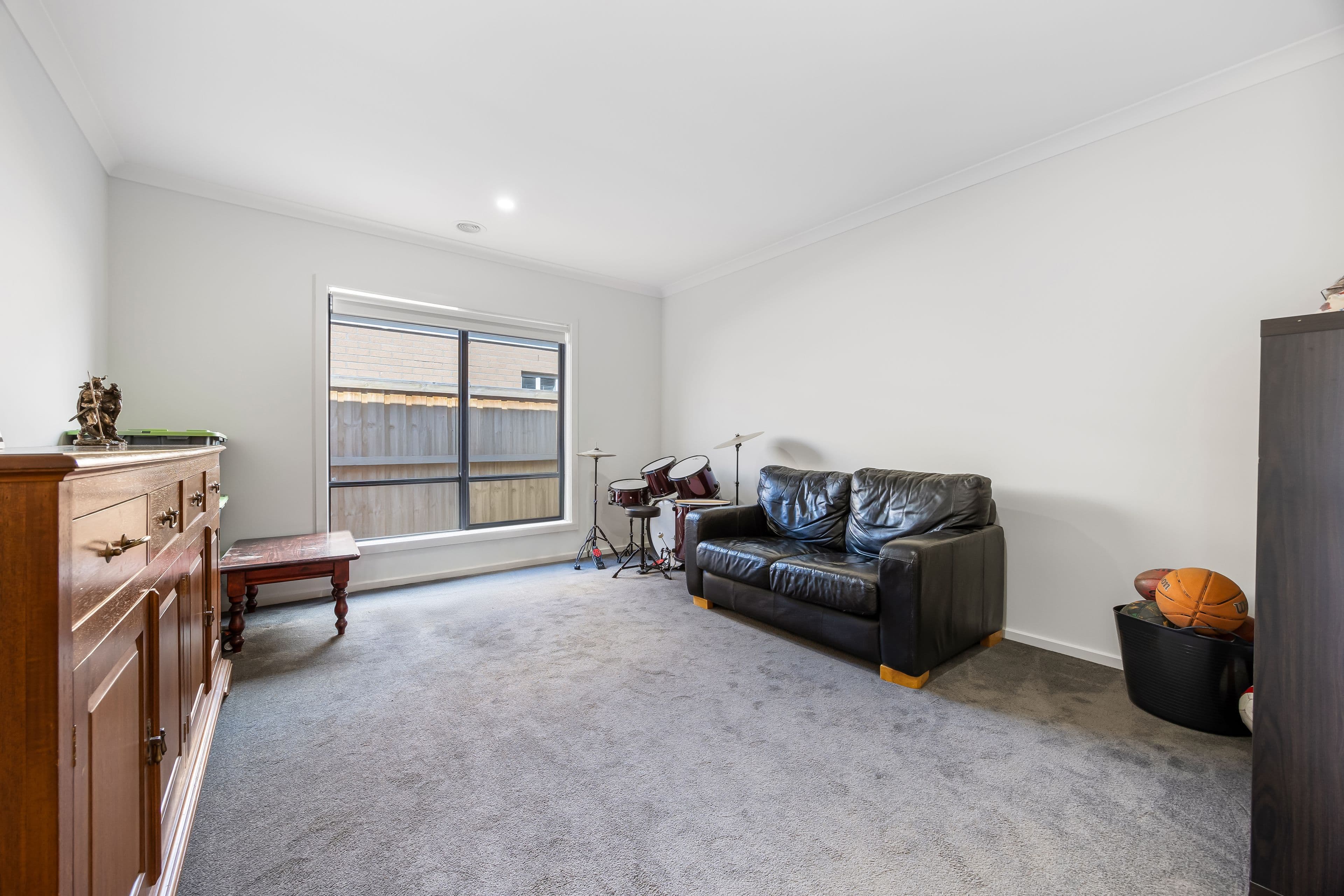 40 Carisbrook Crescent, WINTER VALLEY VIC 3358, Winter Valley - Thumbnail 8