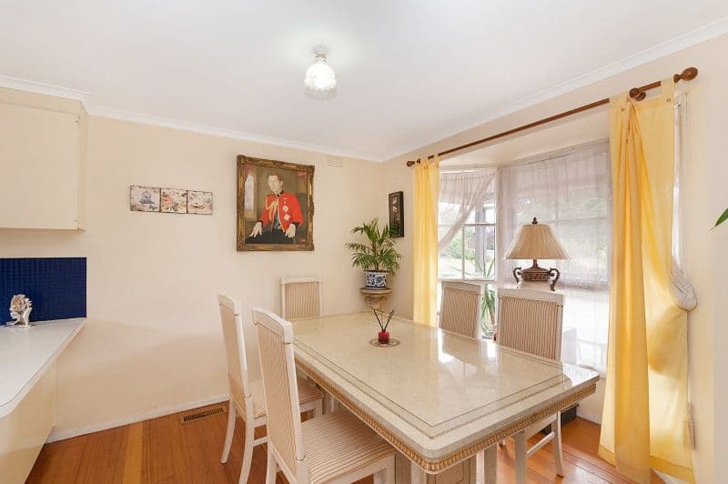 6 Earlwood Street, Dingley Village VIC 3172, Dingley Village - Thumbnail 3