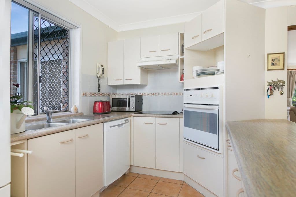 2 Baypark Court, CLEVELAND QLD 4163, Cleveland - Thumbnail 4