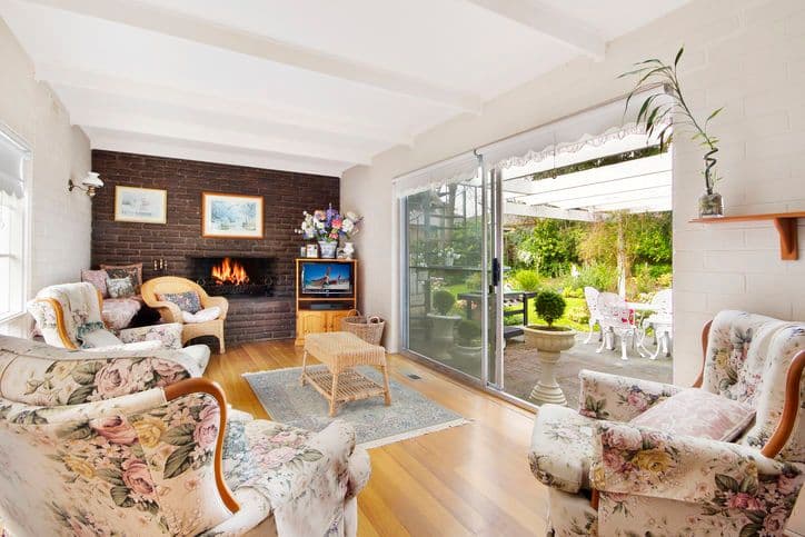 22 Crawford Road, TEMPLESTOWE LOWER VIC 3107, Templestowe Lower - Thumbnail 3