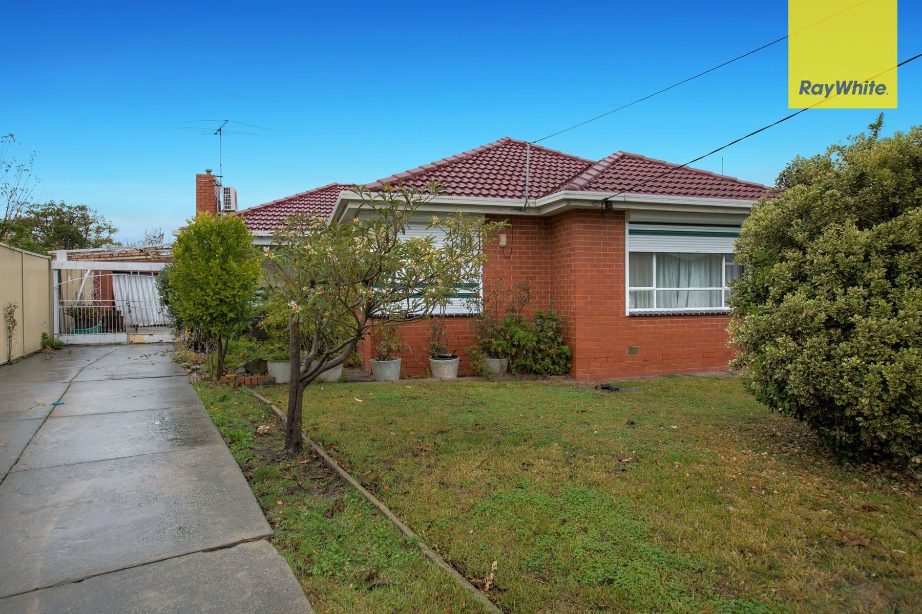 22 Stradbroke Drive, St Albans VIC 3021, St Albans - Image 1