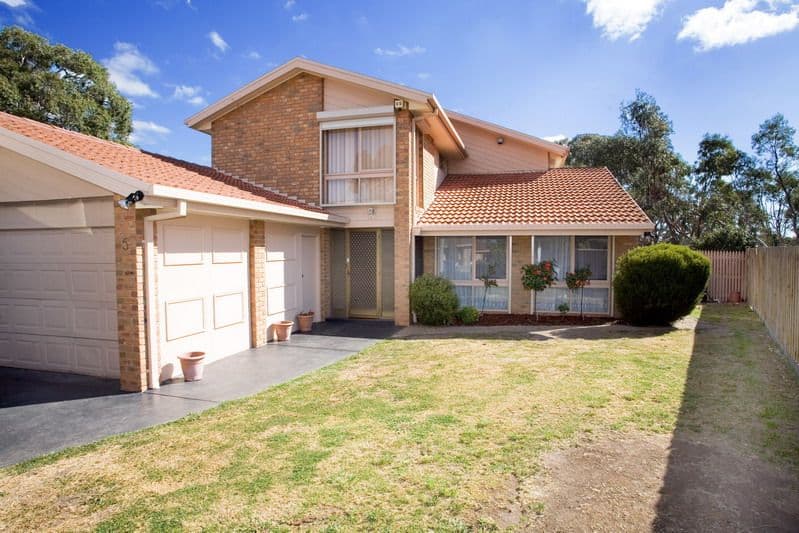 5 Epsom Avenue, EPPING VIC 3076, Epping - Thumbnail 2