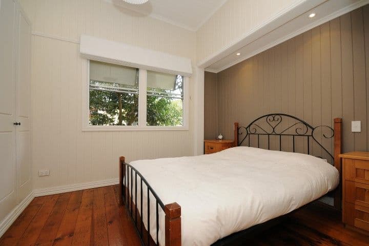 14 Bernard Street, NEWTOWN QLD 4350, Newtown - Thumbnail 4