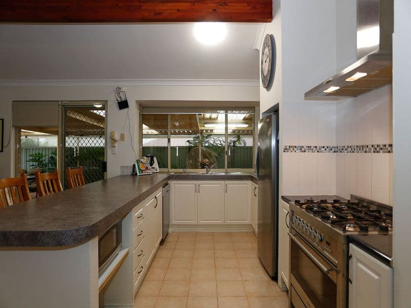 5 Bourke View, Jane Brook WA 6056, Jane Brook - Thumbnail 3