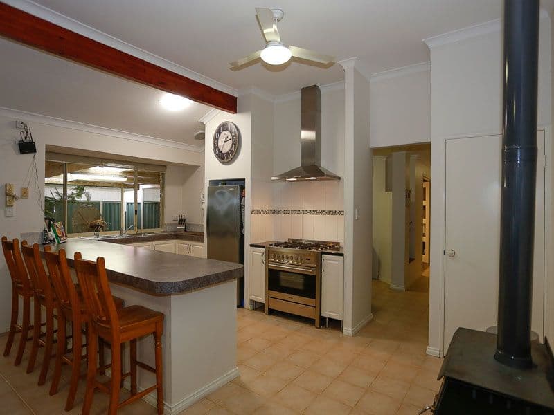 5 Bourke View, Jane Brook WA 6056, Jane Brook - Thumbnail 4