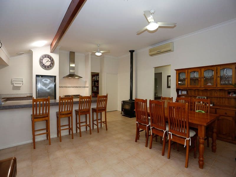 5 Bourke View, Jane Brook WA 6056, Jane Brook - Thumbnail 8