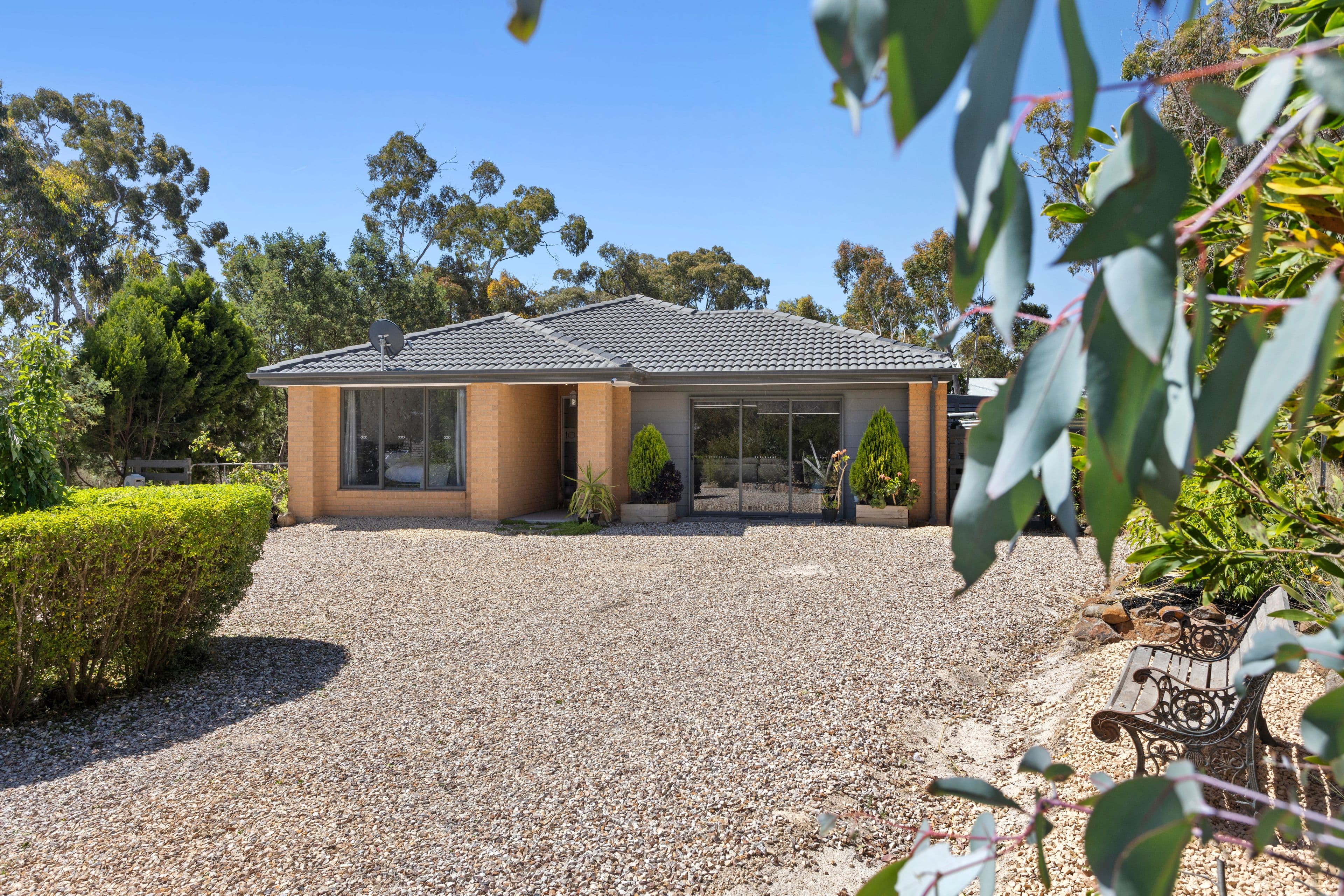 10 Leared Drive, Kyneton VIC 3444, Kyneton - Image 1