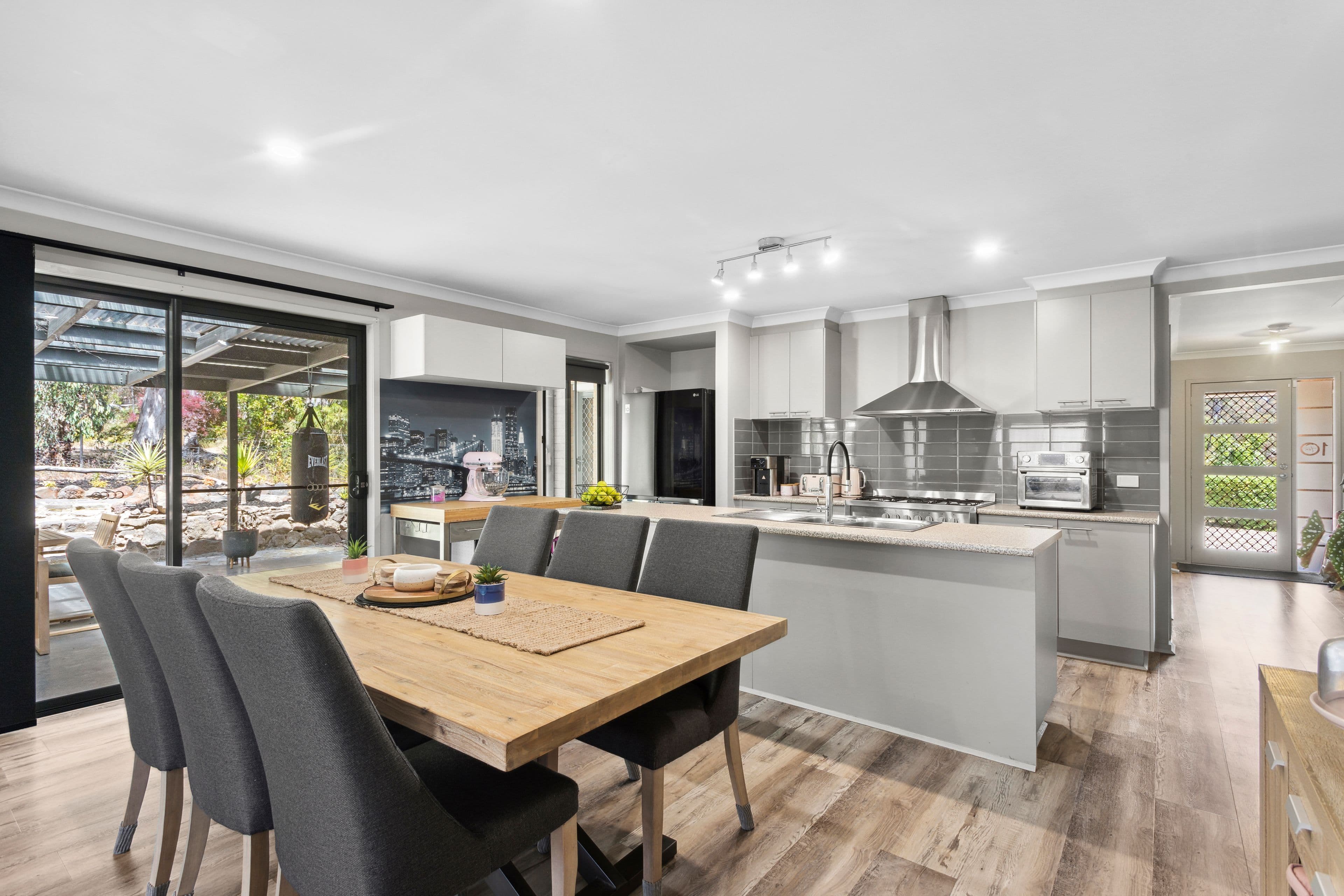 10 Leared Drive, Kyneton VIC 3444, Kyneton - Thumbnail 5