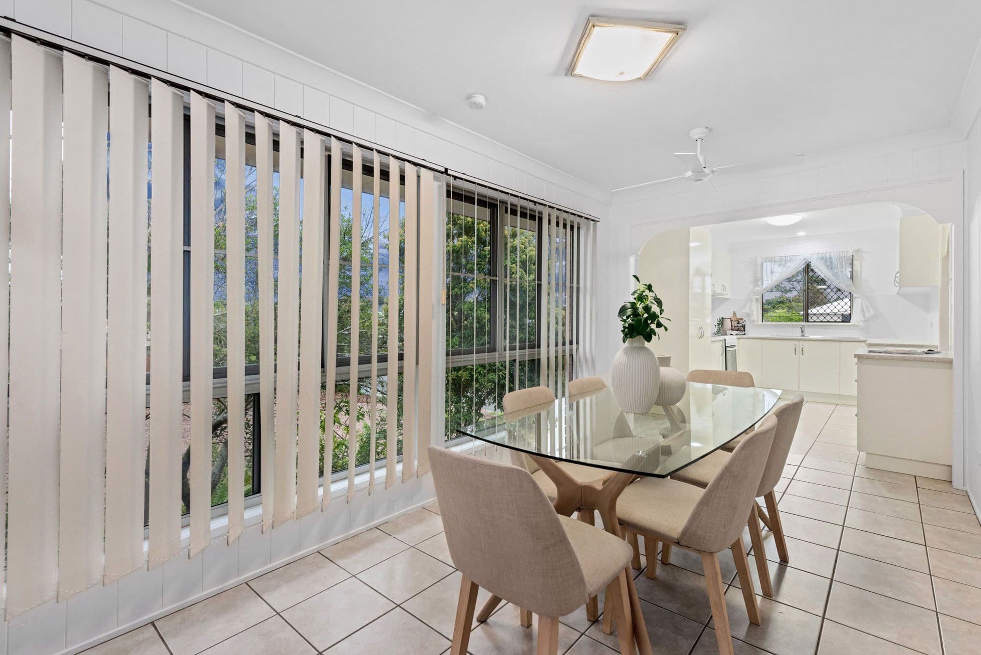 25 Aminya Street, Mansfield QLD 4122, Mansfield - Thumbnail 4