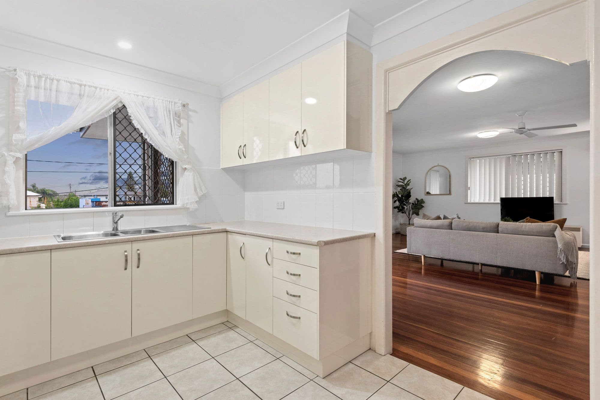 25 Aminya Street, Mansfield QLD 4122, Mansfield - Thumbnail 5