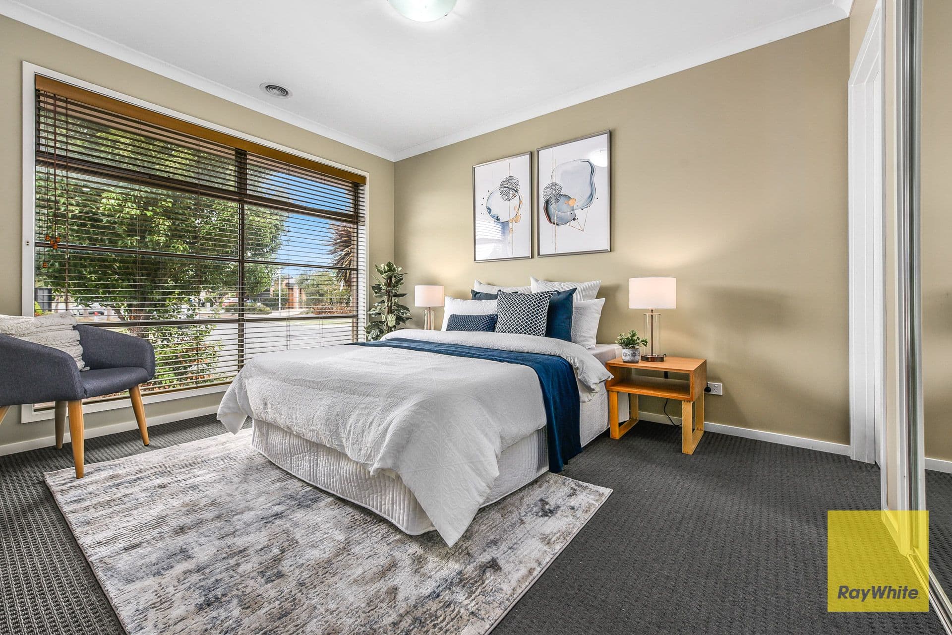 9 Falabela Road, Clyde North VIC 3978, Clyde North - Thumbnail 7
