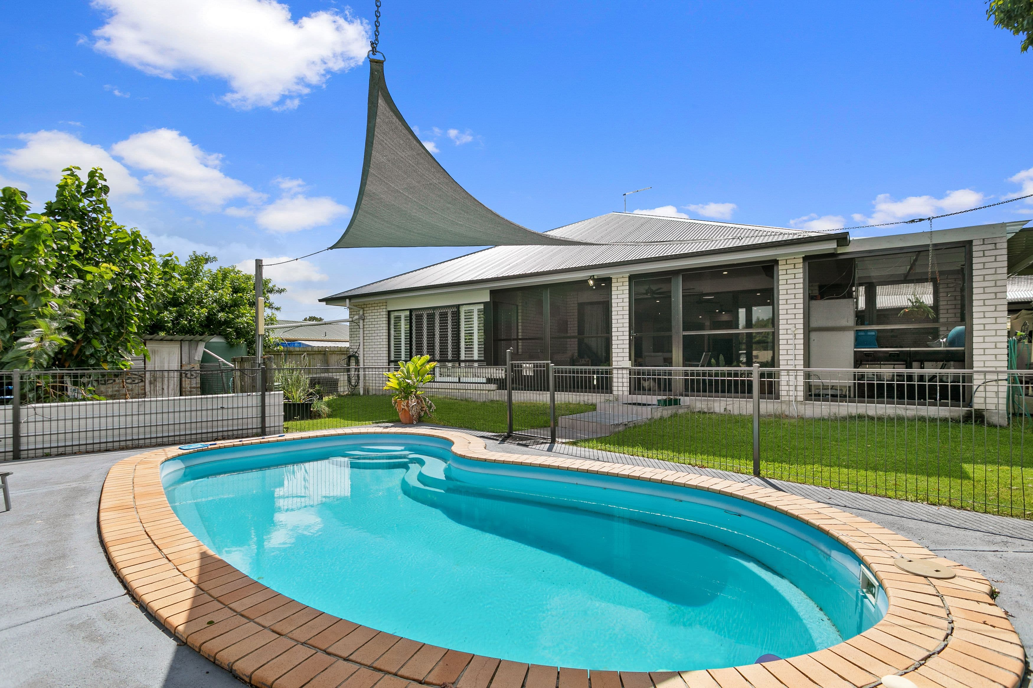 23 Leigh Street, Deception Bay QLD 4508, Deception Bay - Thumbnail 4