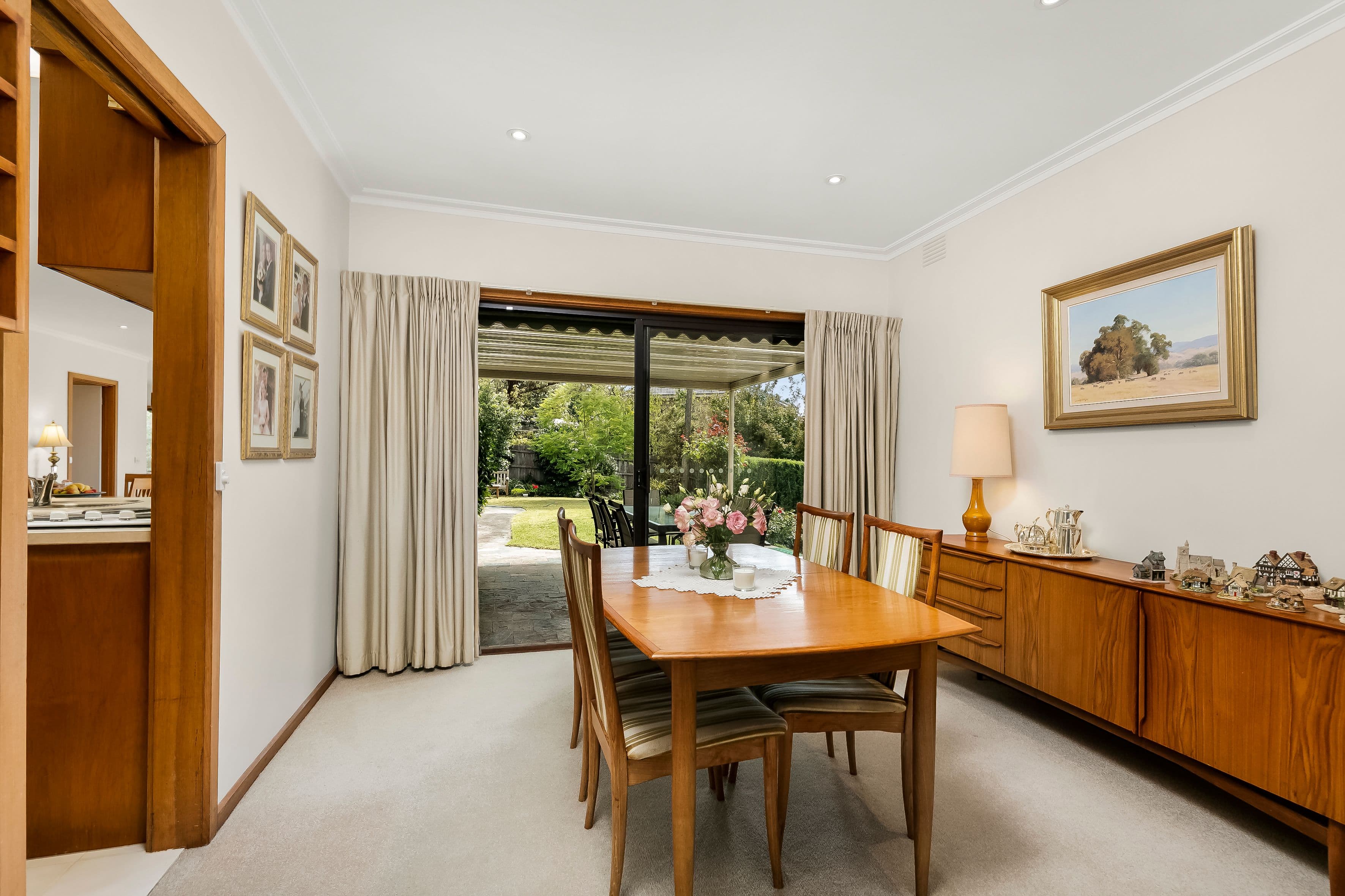 25 Rowitta Drive, Glen Waverley VIC 3150, Glen Waverley - Thumbnail 3