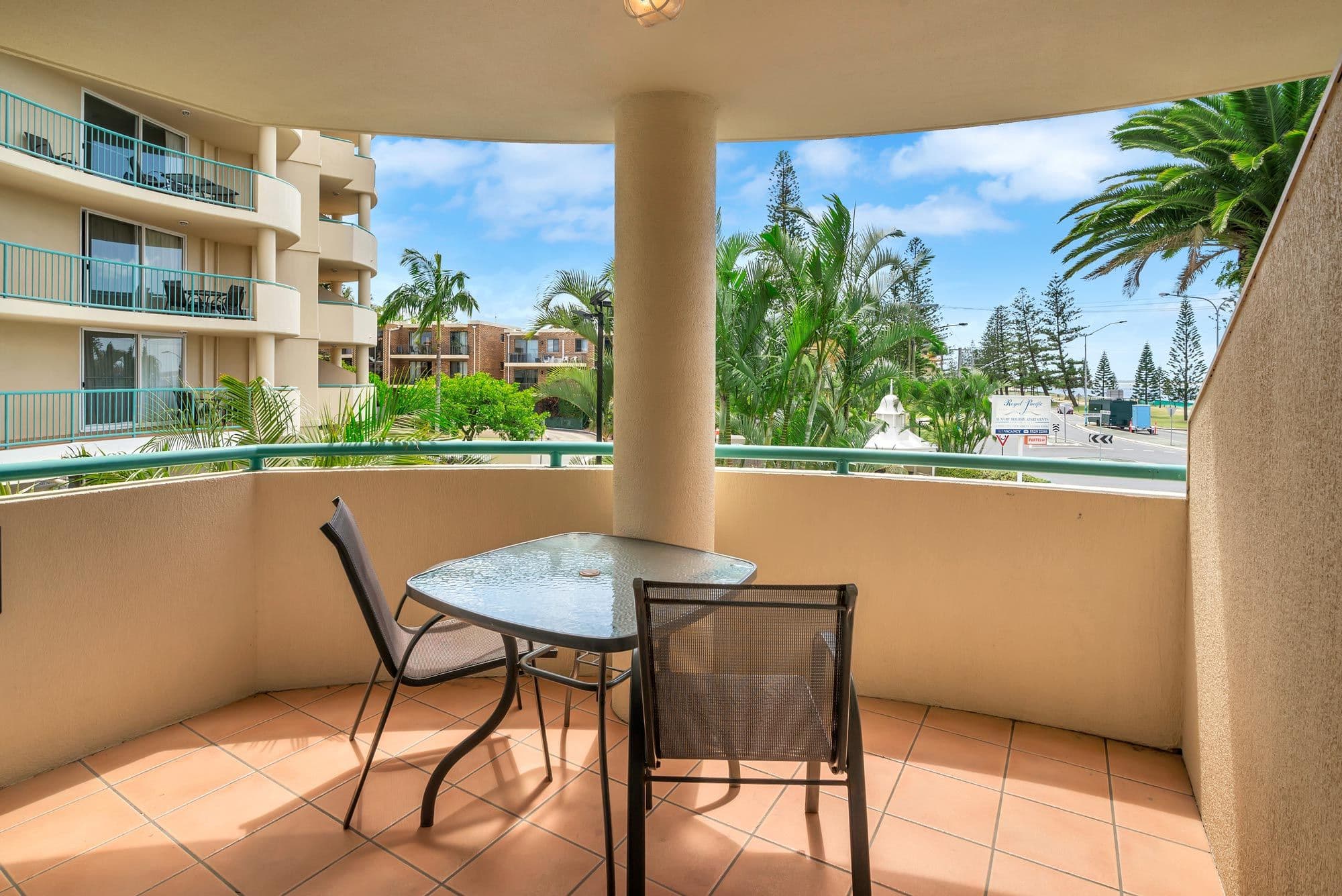 484 Marine Parade, Biggera Waters QLD 4216, Biggera Waters - Thumbnail 5