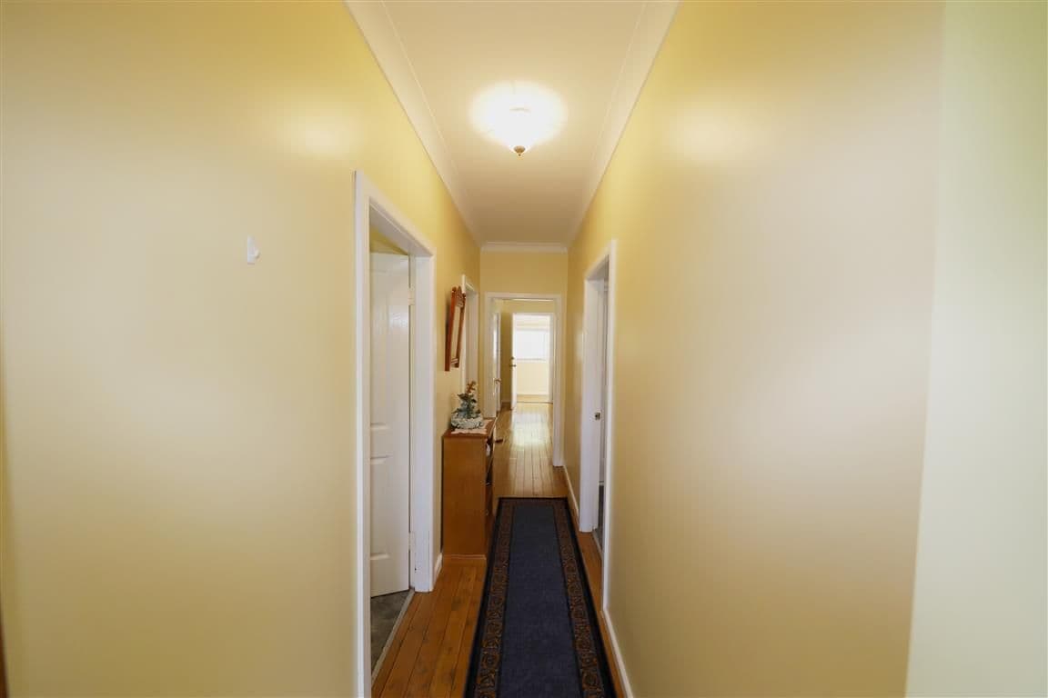 79 Clarke Street, Tumut NSW 2720, Tumut - Thumbnail 3
