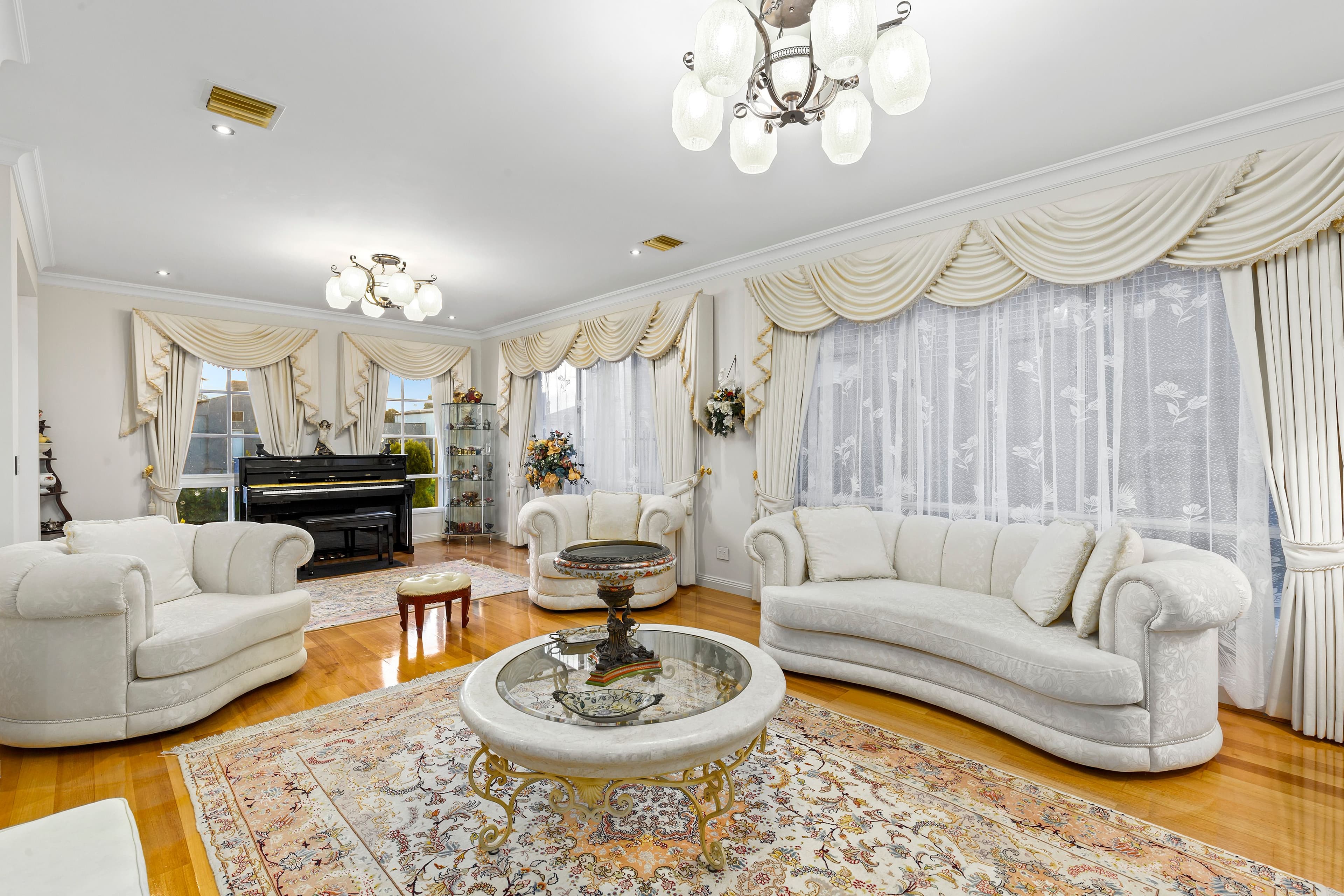 4 Matisse Drive, Templestowe VIC 3106, Templestowe - Thumbnail 2