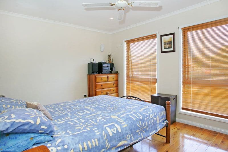 50 Tasman Avenue, KILLARNEY VALE NSW 2261, Killarney Vale - Thumbnail 7