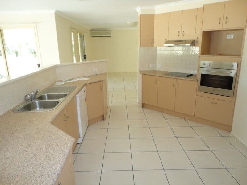 25 Krystyna Court, KARALEE QLD 4306, Karalee - Thumbnail 4