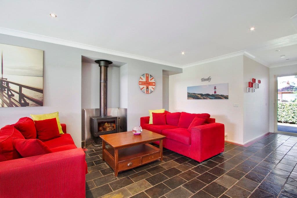 14 Fulton Place, North Richmond - Thumbnail 4