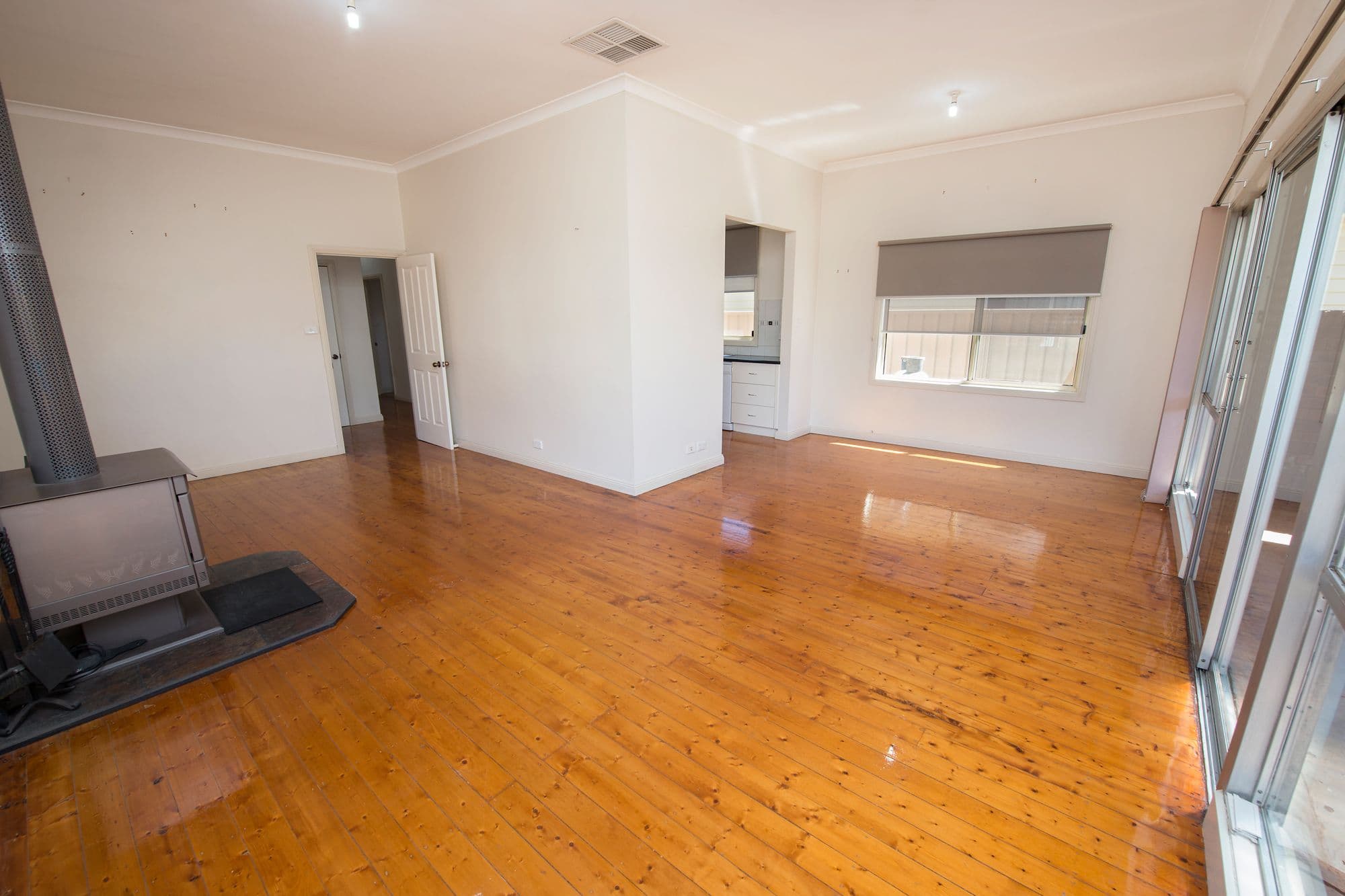 10 Standen Street, Swan Hill VIC 3585, Swan Hill - Thumbnail 5
