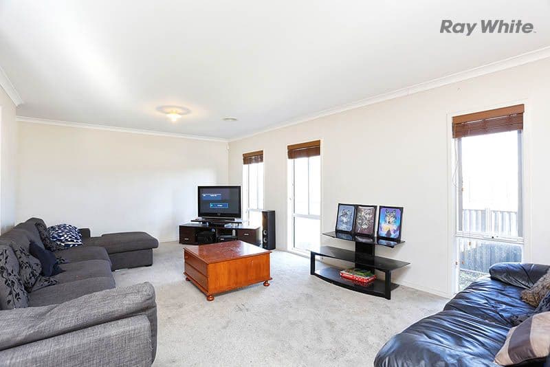 5 Sabine Way, TARNEIT VIC 3029, Tarneit - Thumbnail 2