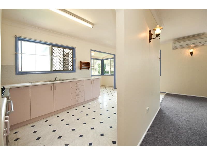 56 Twigg Street, PARK AVENUE QLD 4701, Park Avenue - Thumbnail 8