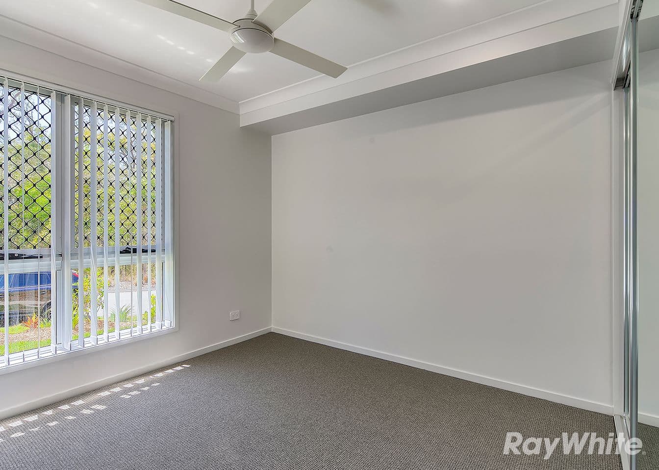 38 Rhone Drive, Holmview QLD 4207, Holmview - Thumbnail 7
