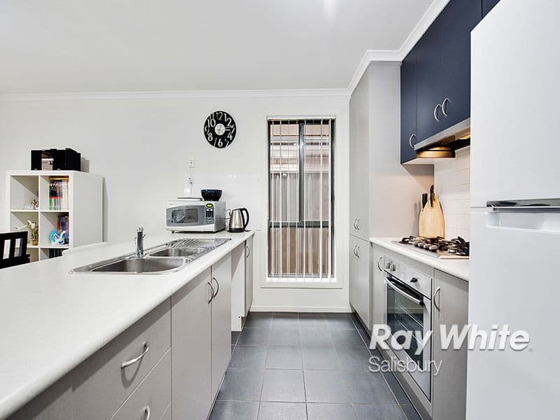 24 Alexandrina Crescent, Andrews Farm SA 5114, Andrews Farm - Thumbnail 4