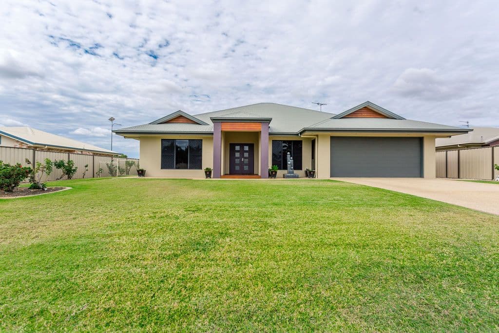 17 Callaghan Street, Emerald QLD 4720, Emerald - Image 1