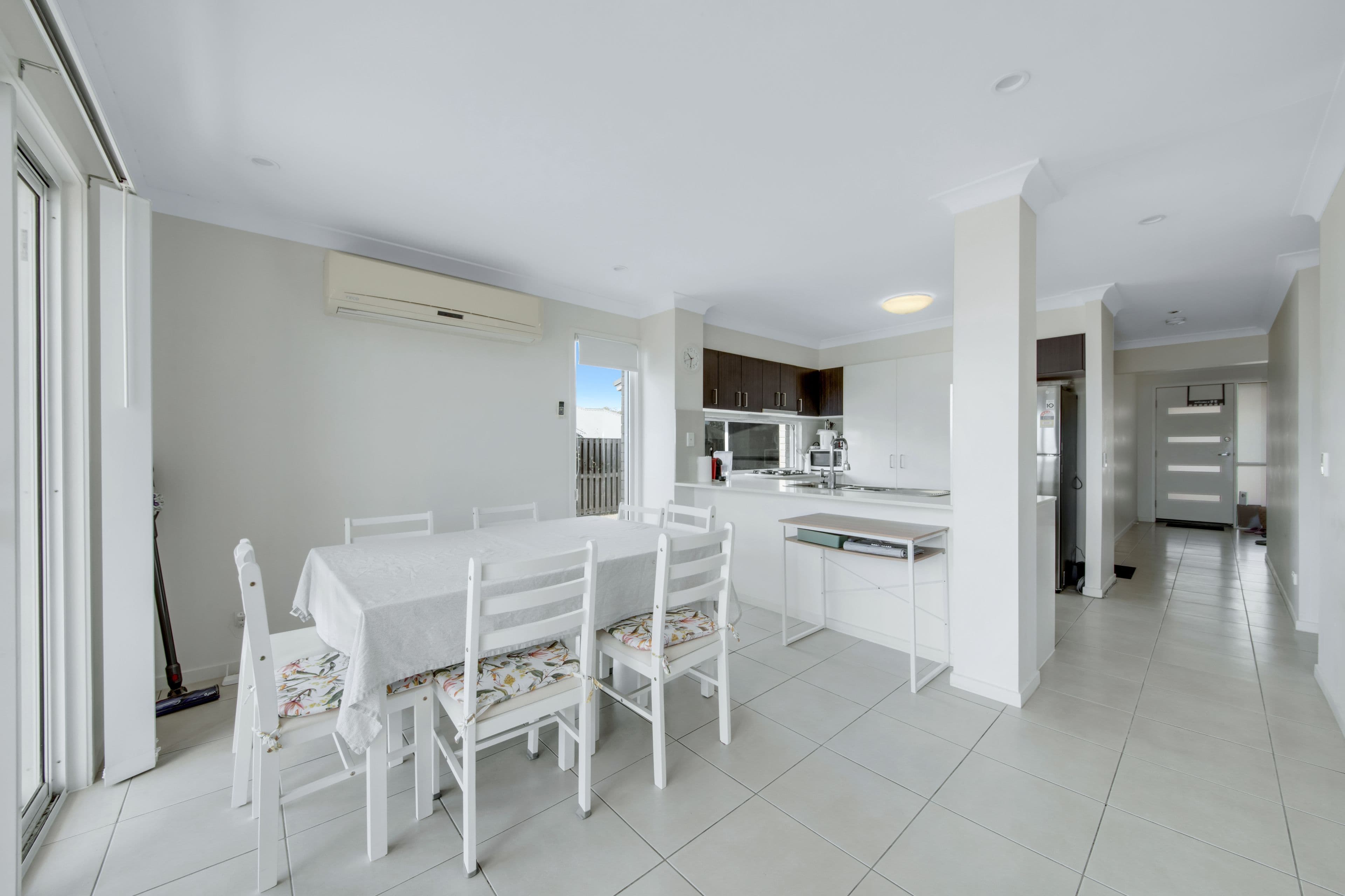 33 Koolivoo Parade, Boyne Island QLD 4680, Boyne Island - Thumbnail 6