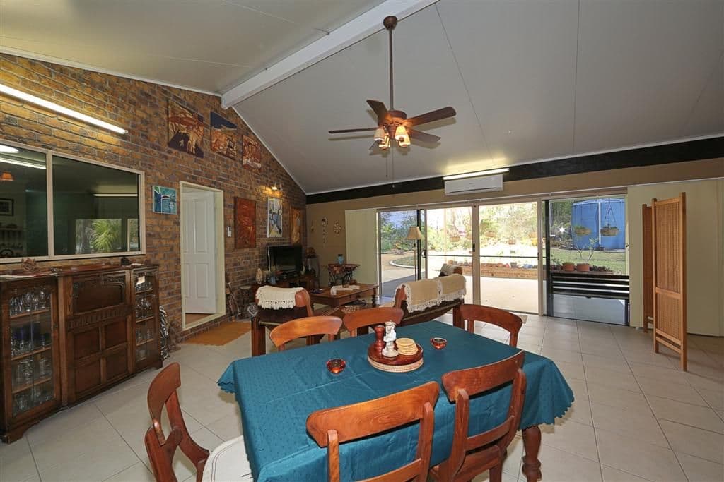 69 Woods Road, SHARON QLD 4670, Sharon - Thumbnail 6