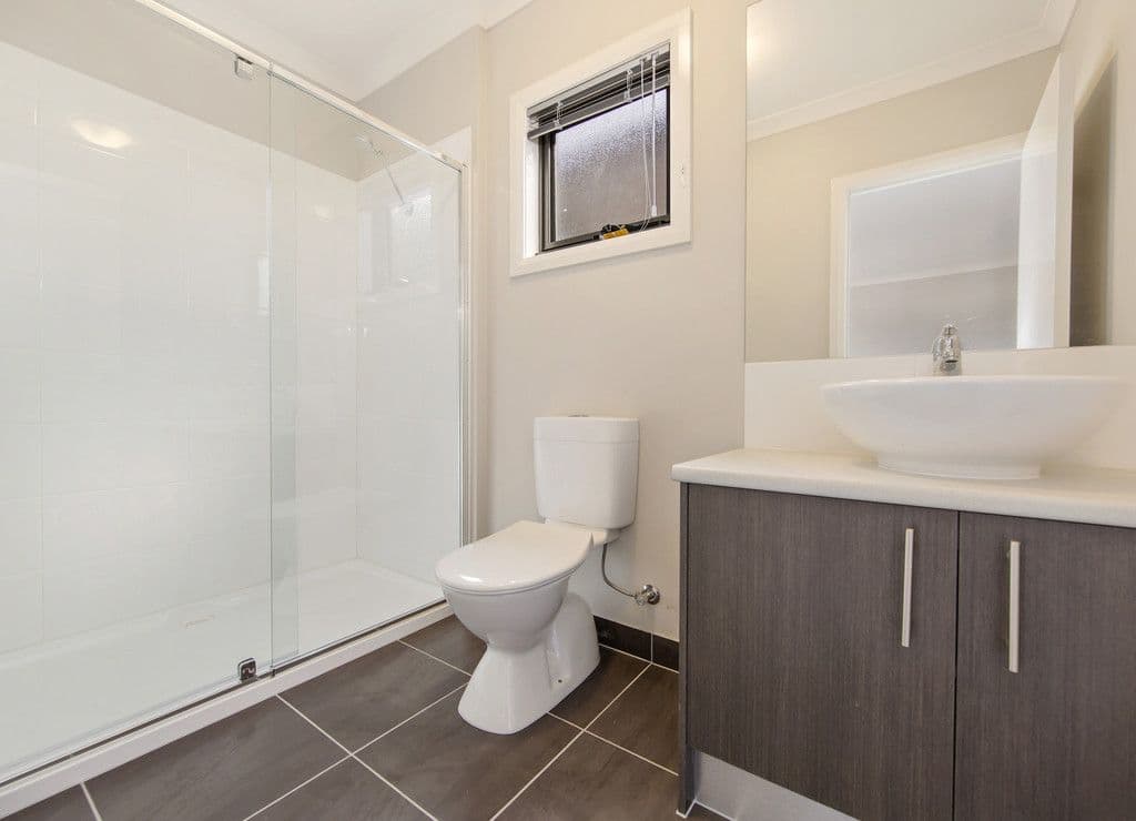 86a Helen Street, St Albans VIC 3021, St Albans - Thumbnail 2