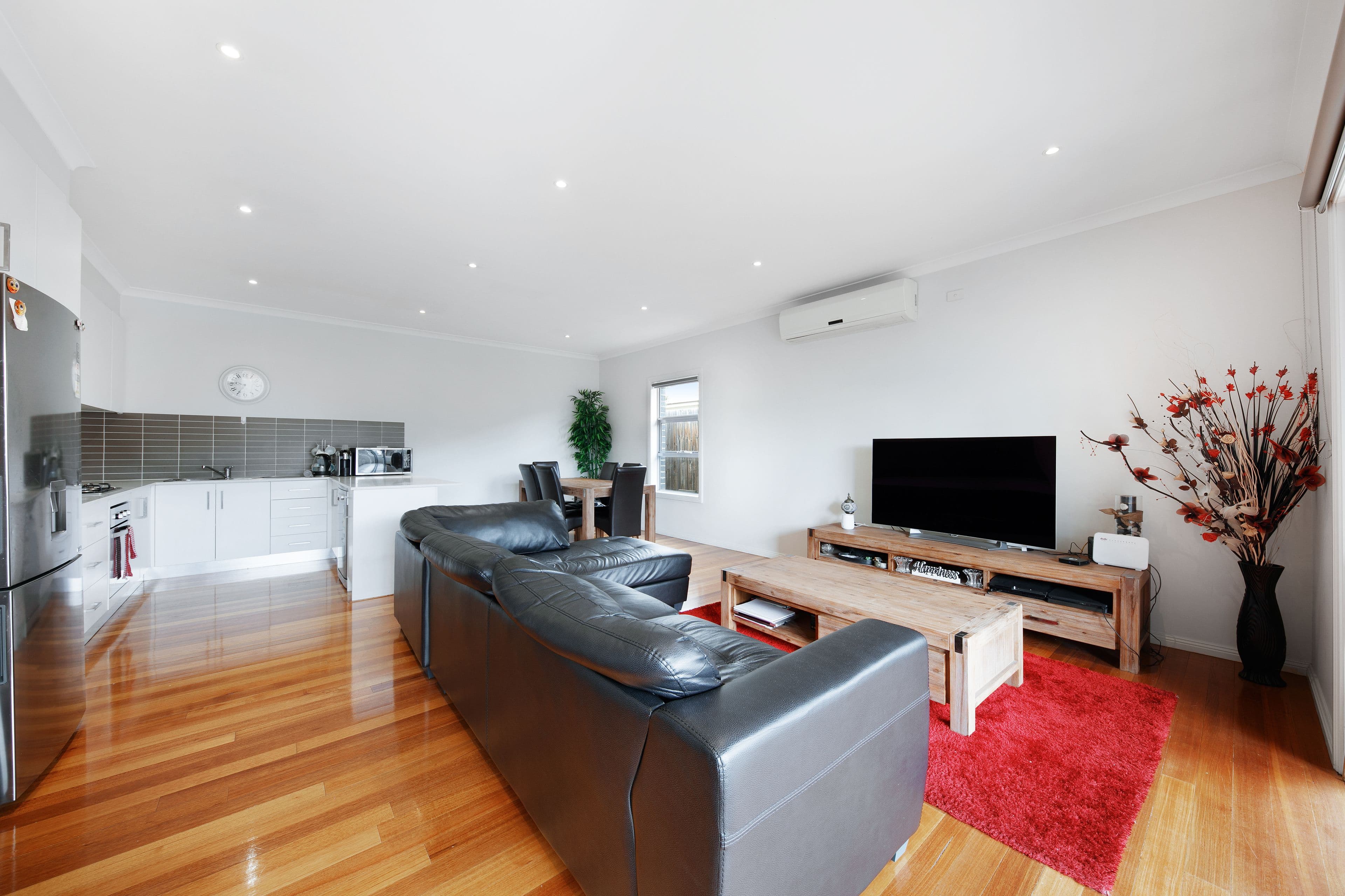 16 McComas Street, Reservoir VIC 3073, Reservoir - Thumbnail 3