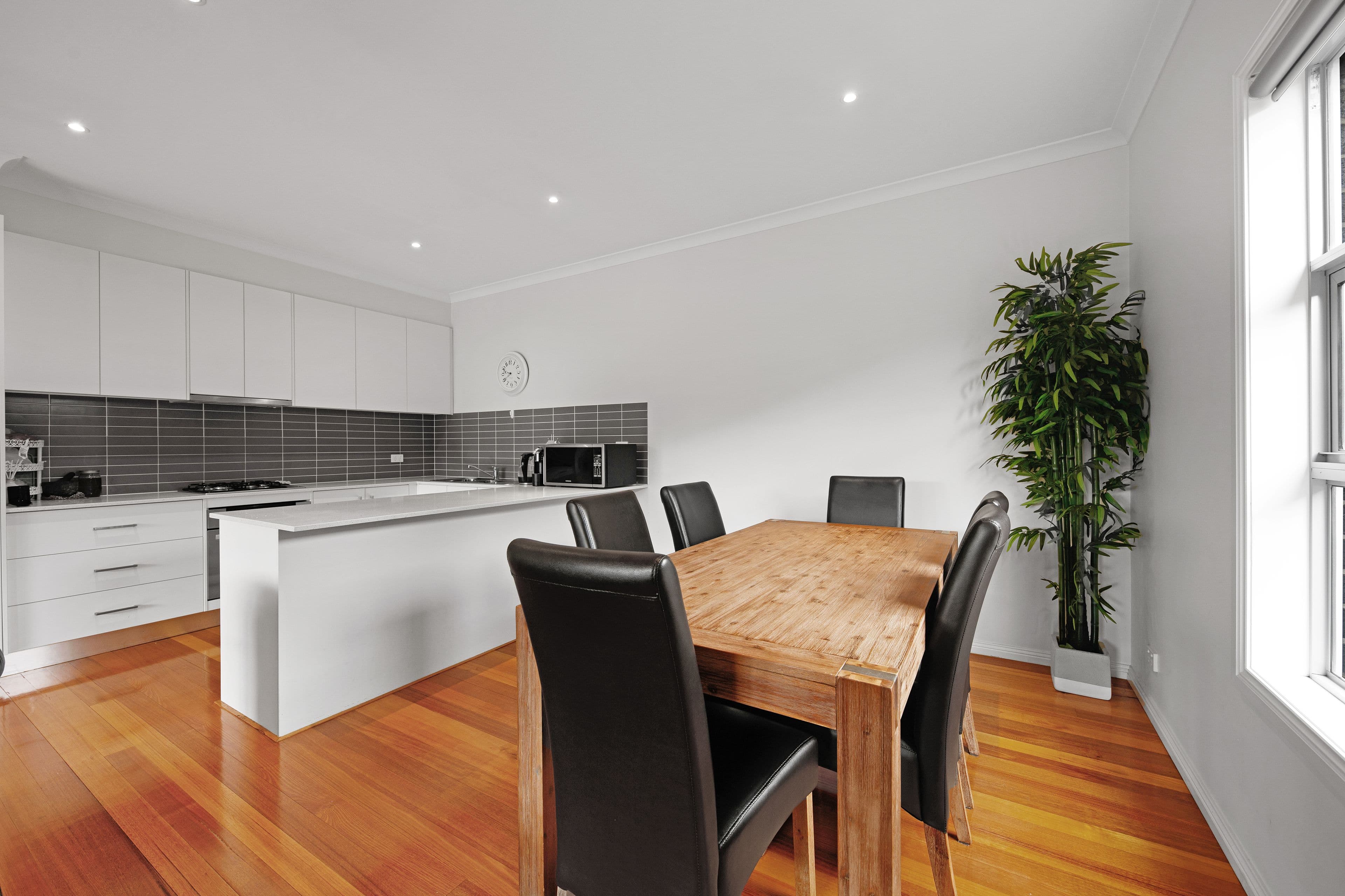 16 McComas Street, Reservoir VIC 3073, Reservoir - Thumbnail 5