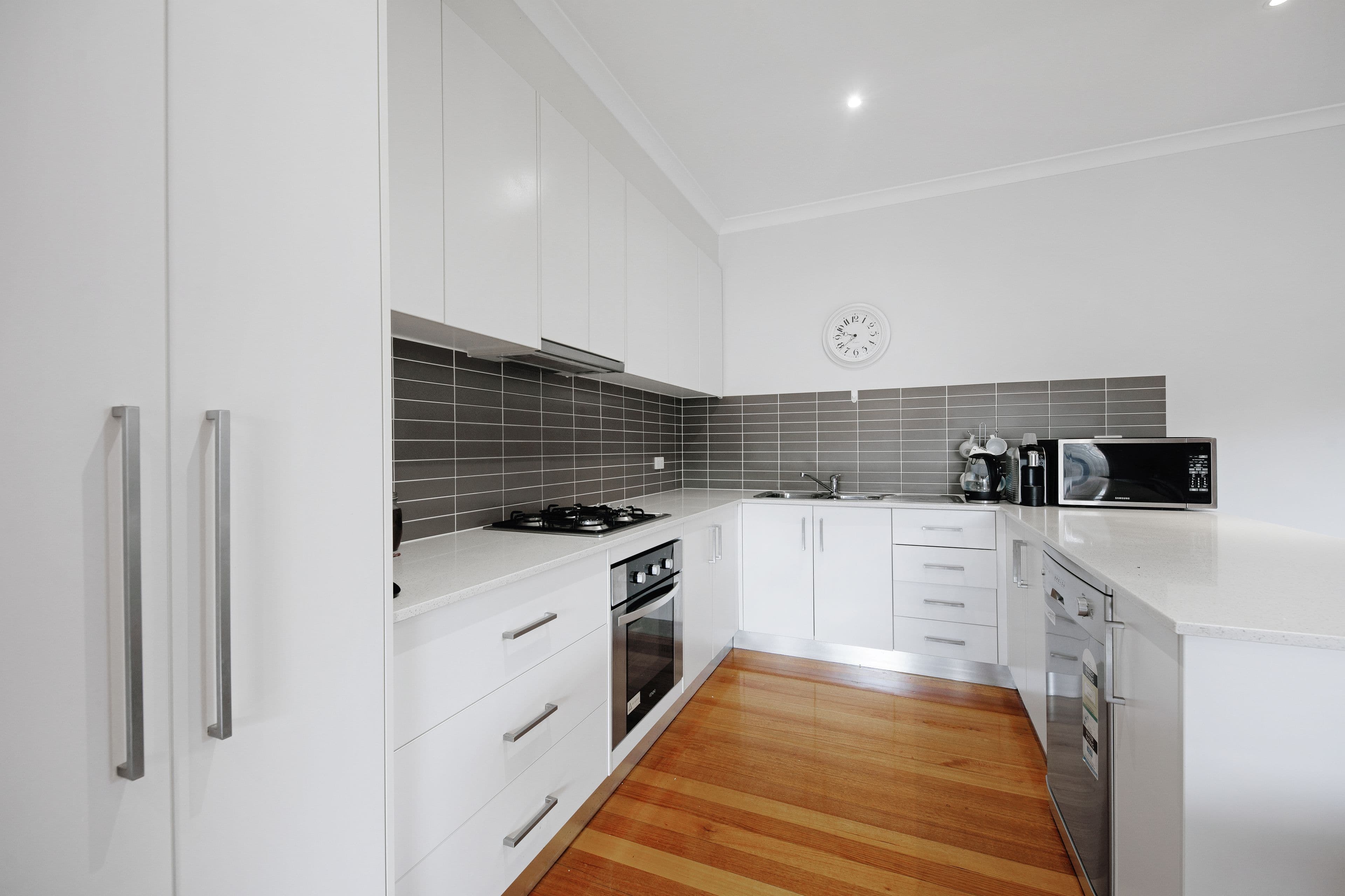 16 McComas Street, Reservoir VIC 3073, Reservoir - Thumbnail 6