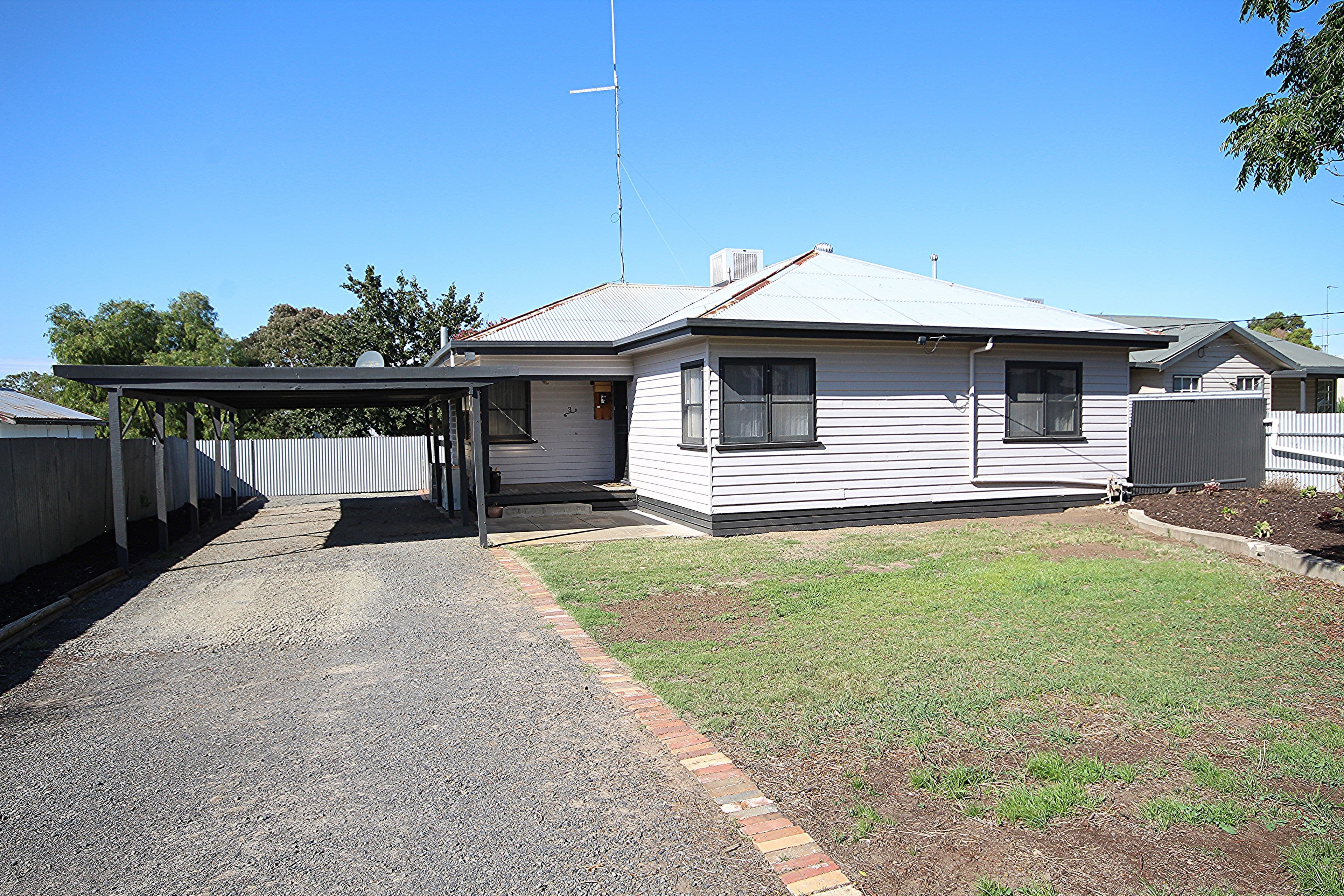 3 Fechler Avenue, Horsham VIC 3400, Horsham - Image 1