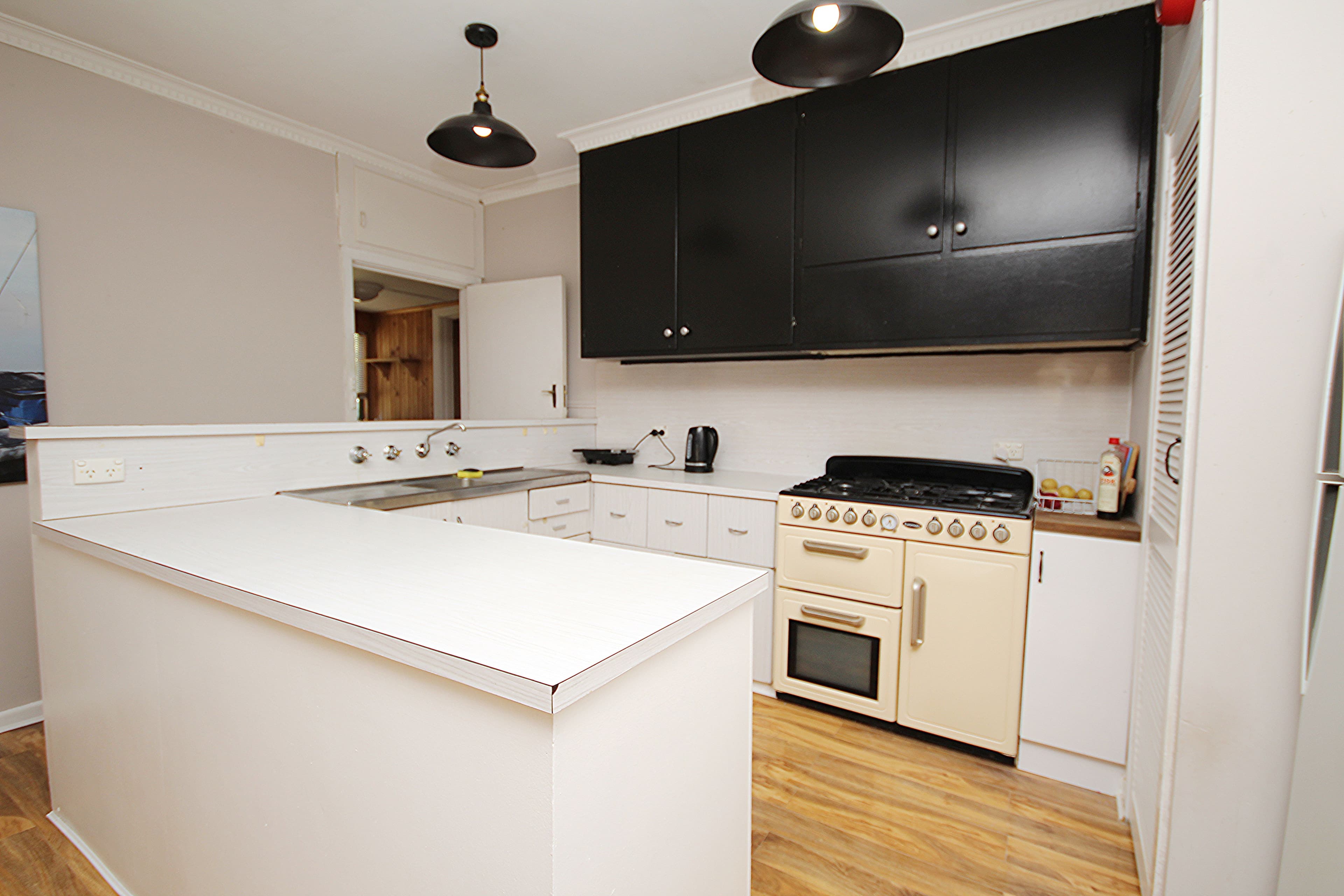 3 Fechler Avenue, Horsham VIC 3400, Horsham - Thumbnail 3