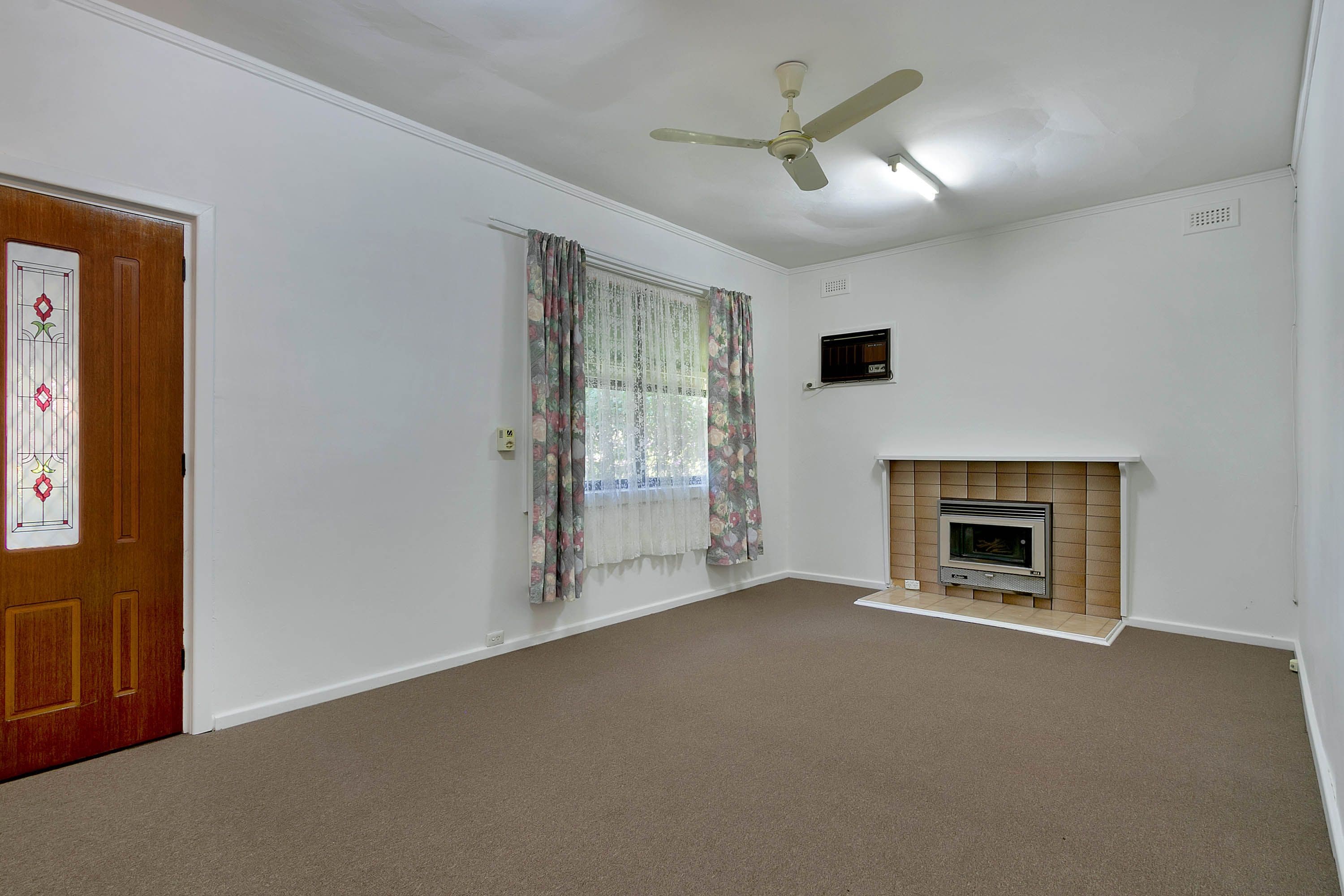 4 Lynch Avenue, Gawler South SA 5118, Gawler South - Thumbnail 4