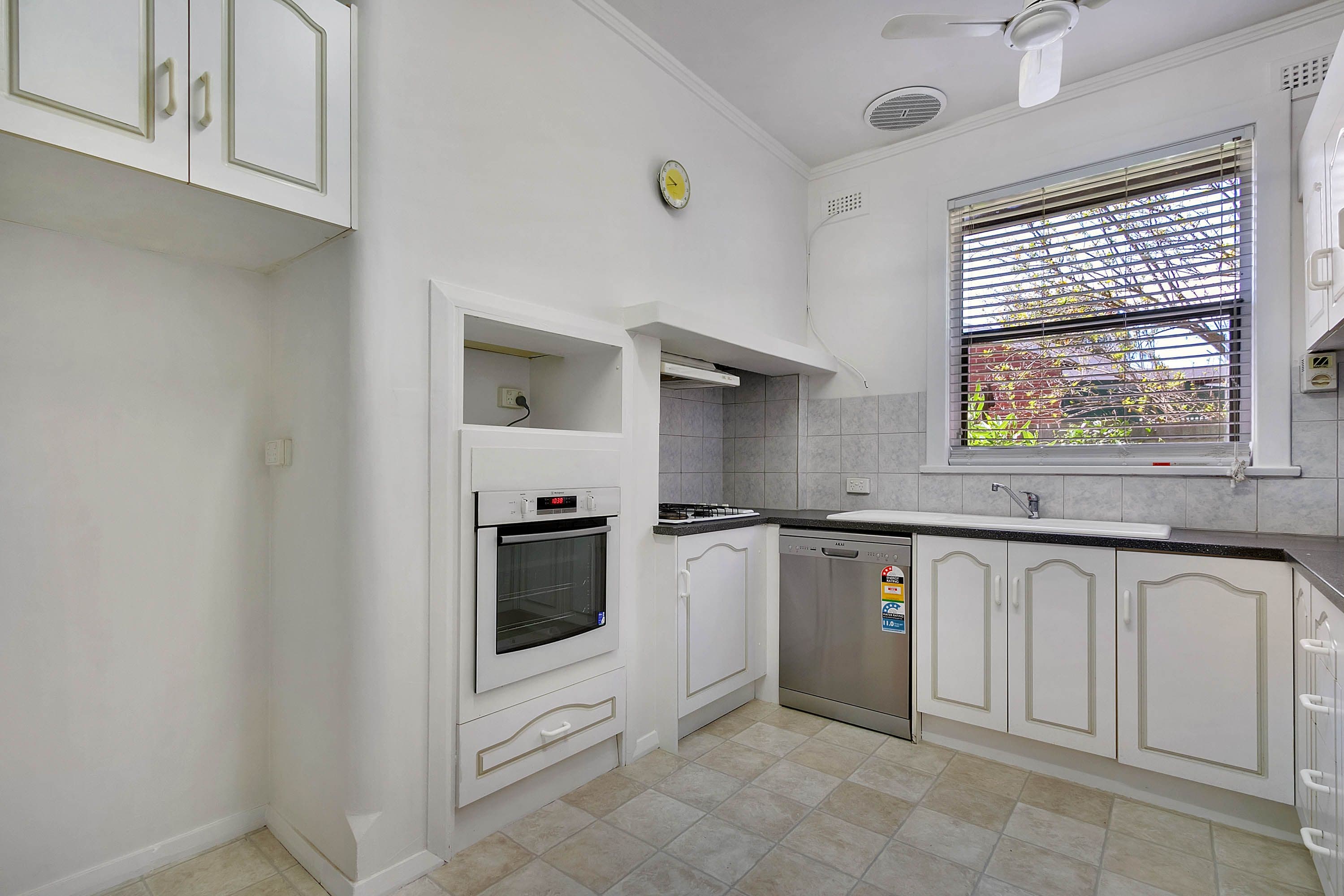 4 Lynch Avenue, Gawler South SA 5118, Gawler South - Thumbnail 6