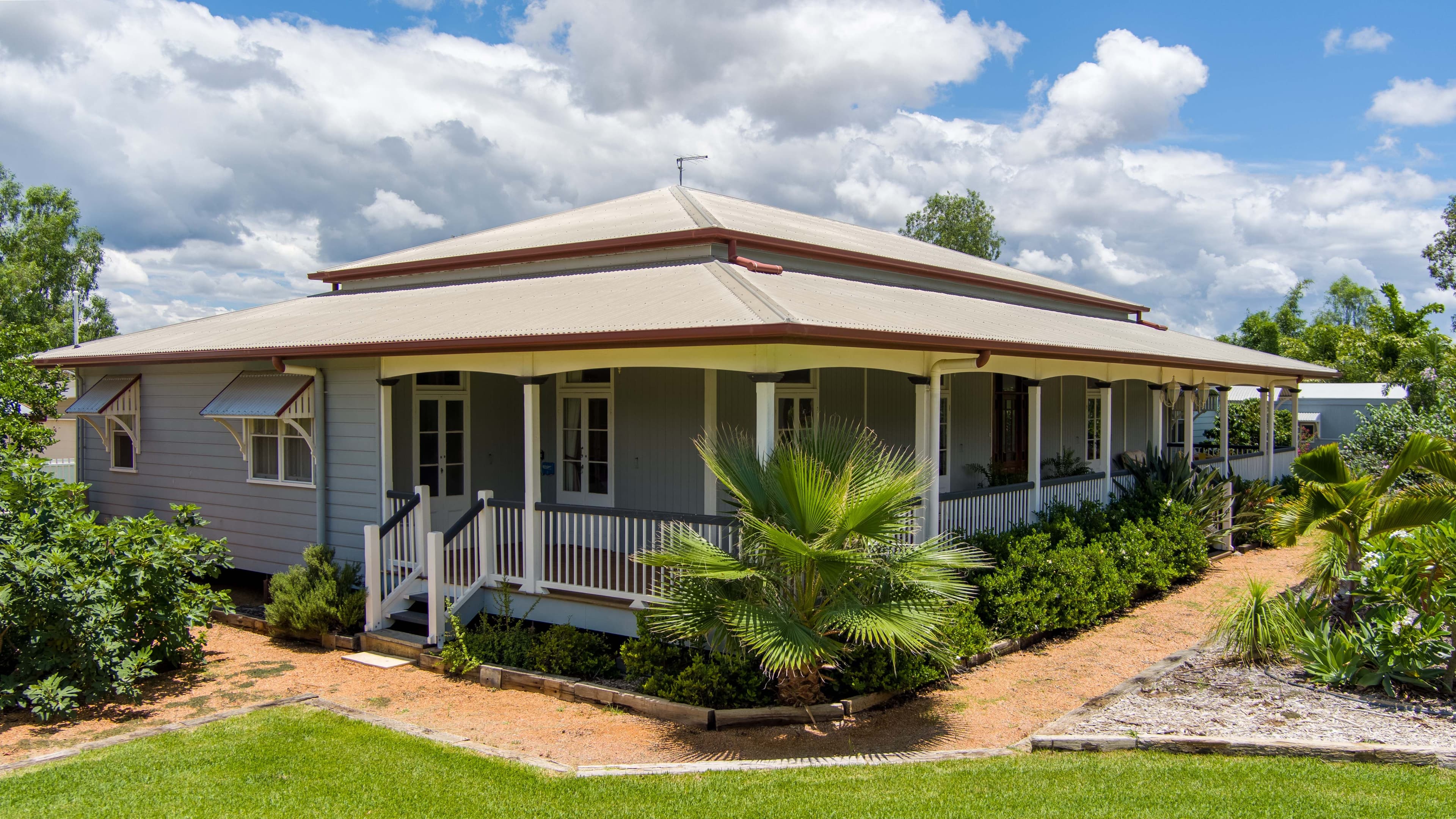 30 Braeside Road, Emerald QLD 4720, Emerald - Thumbnail 2