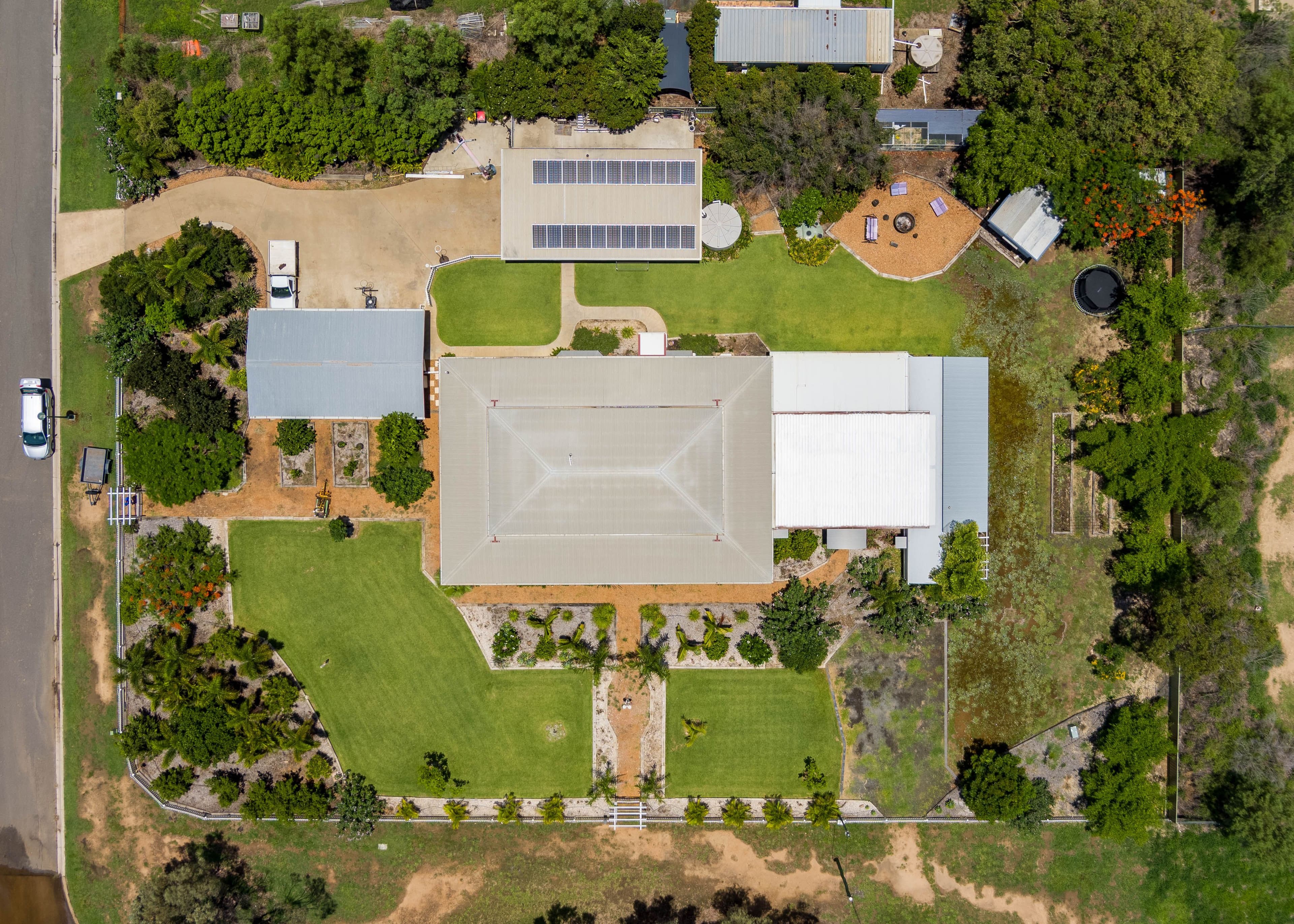30 Braeside Road, Emerald QLD 4720, Emerald - Thumbnail 3