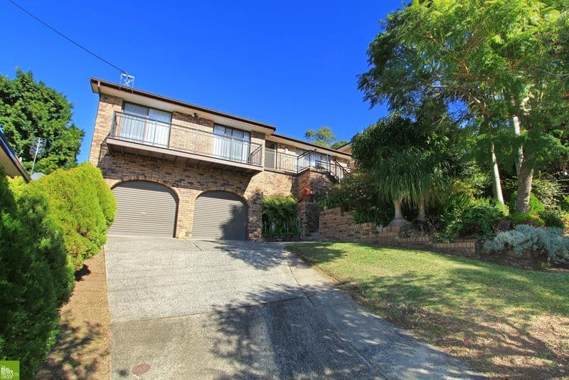 27 Gellatly Avenue, FIGTREE NSW 2525, Figtree - Image 1