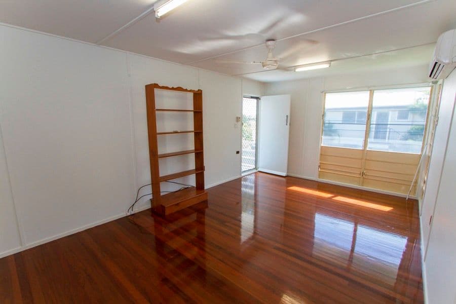 211 Palmerston Street, VINCENT QLD 4814, Vincent - Thumbnail 5