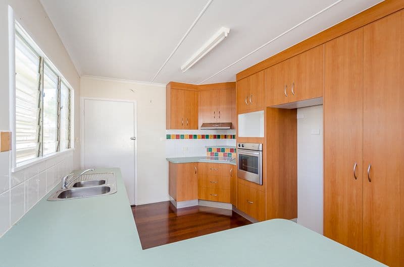 16 Hetherington Street, West Gladstone QLD 4680, West Gladstone - Thumbnail 4