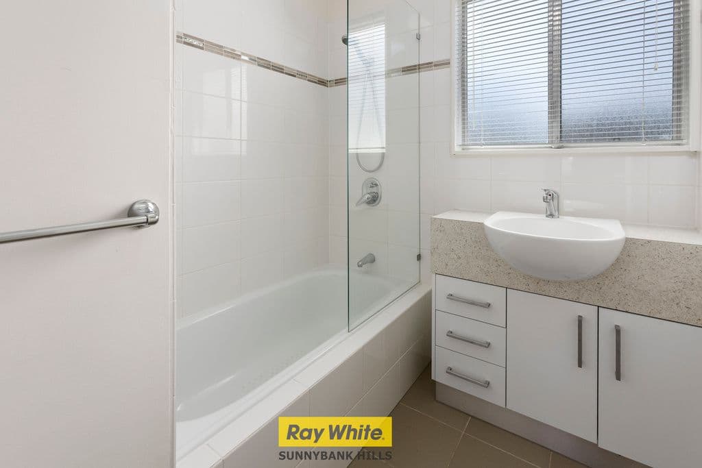 31 Ashvale Street, Kingston QLD 4114, Kingston - Thumbnail 8