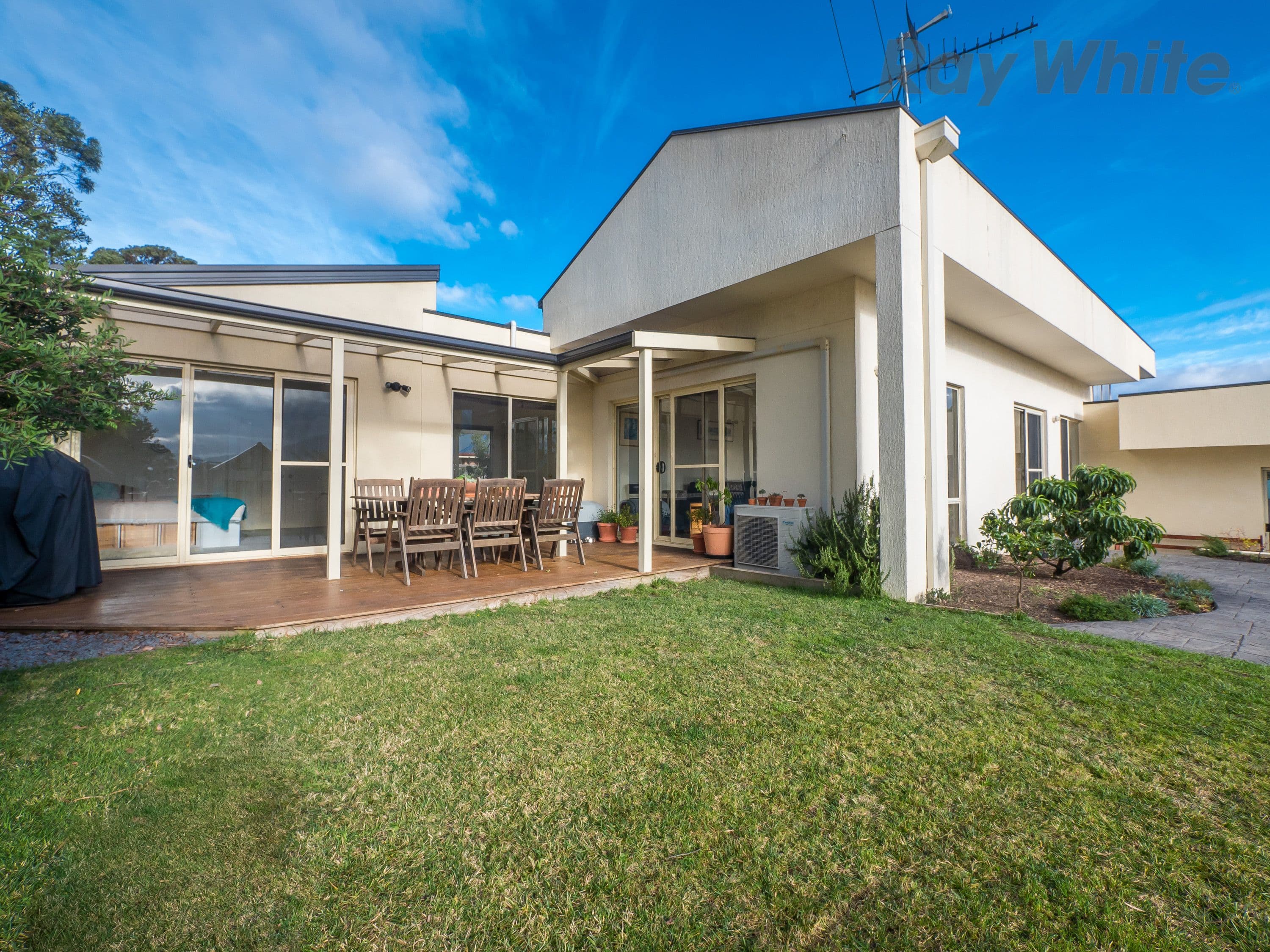 27 Weemala Court, Mount Nelson TAS 7007, Mount Nelson - Image 1