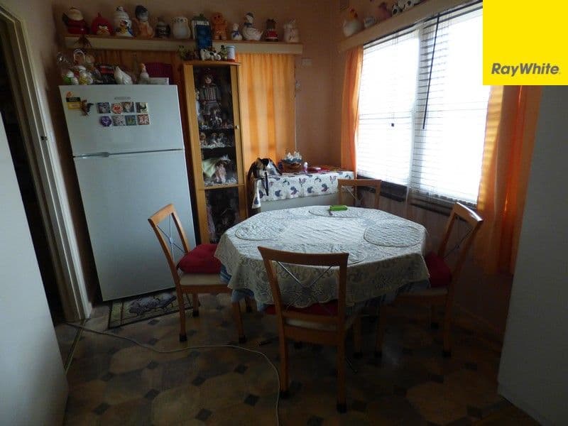 94 Sam Street, Forbes - Thumbnail 2