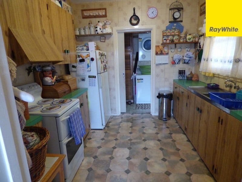 94 Sam Street, Forbes - Thumbnail 3