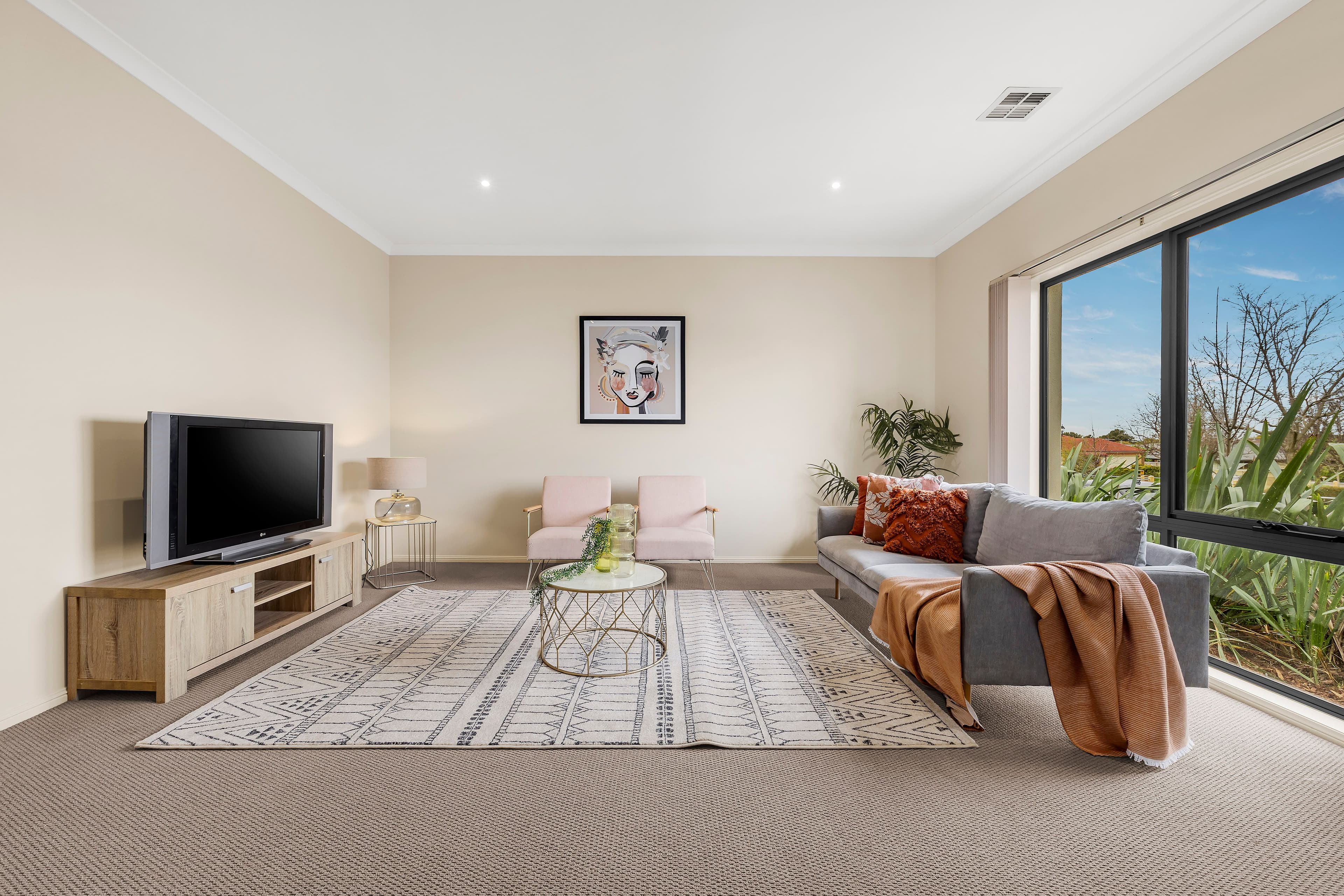 66 Hamilton Hume Parade, Craigieburn VIC 3064, Craigieburn - Thumbnail 2