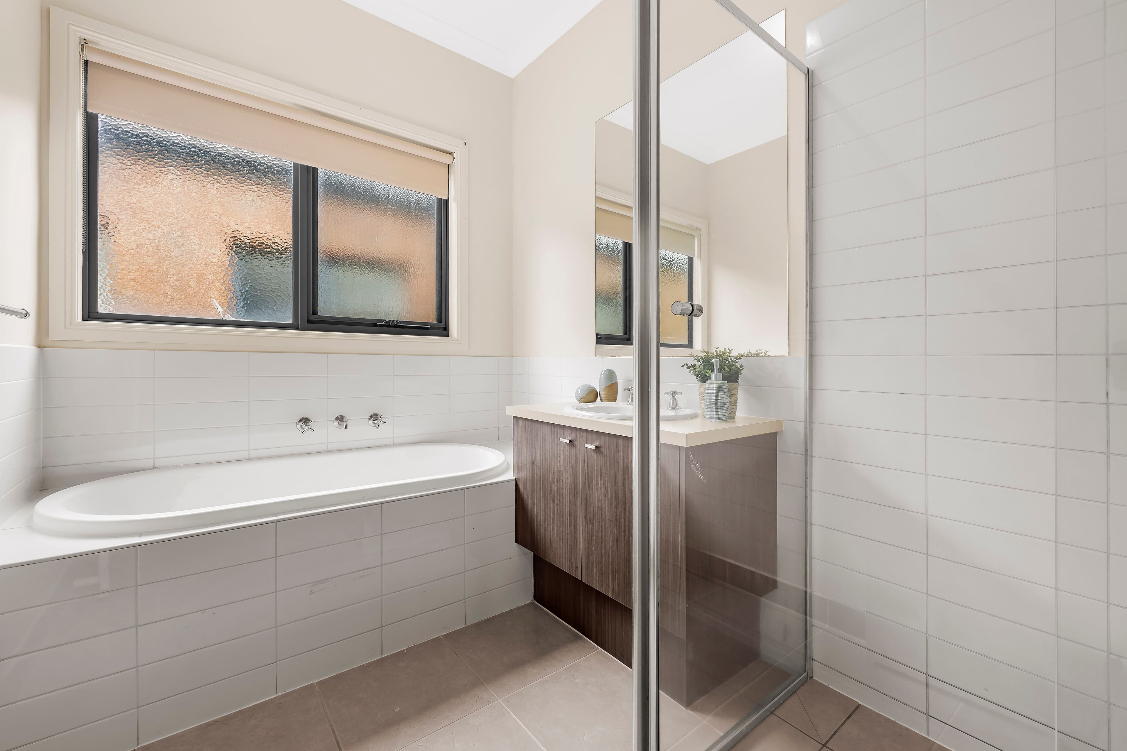 66 Hamilton Hume Parade, Craigieburn VIC 3064, Craigieburn - Thumbnail 6